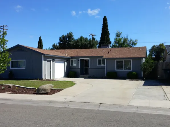 2415 Harvard Ave, Clovis, CA 93612