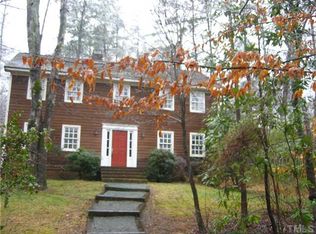 1432 Poinsett Dr, Chapel Hill, NC 27517