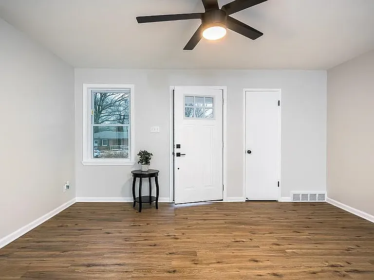 4888 Verne Rd — Photo 7