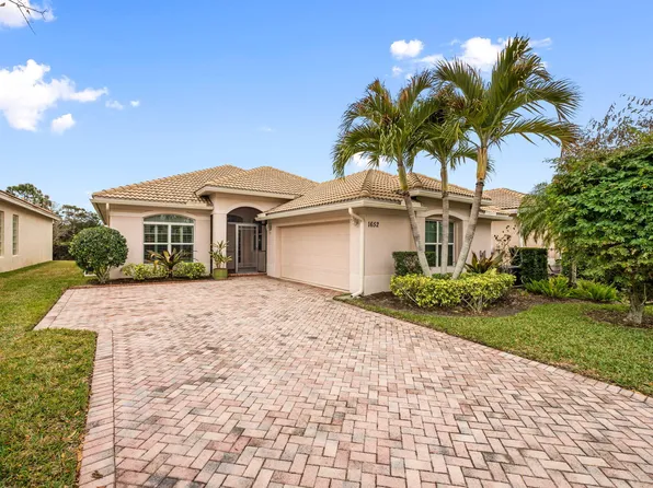 1652 NW Old Oak Terrace, Jensen Beach, FL 34957