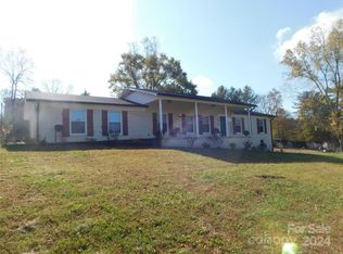 3379 Deerbrook Rd, Lenoir, NC 28645