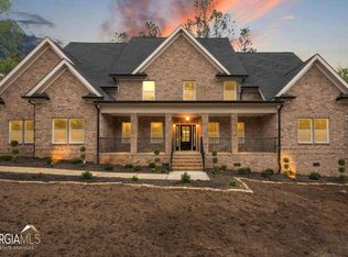 422 Silverton Dr, McDonough, GA 30252