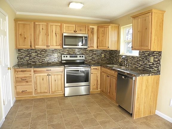5th image of 209 W Alene Dr