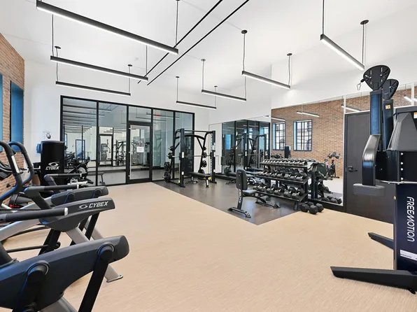 939 Woodycrest Avenue image 14 of 17