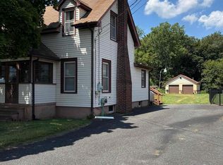 14 Arch St, Newfield, NJ 08344