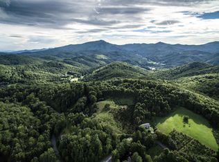 109 Red Rhododendron Rd, Boone, NC 28607