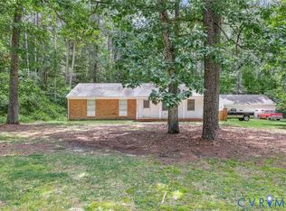 24925 Smith Grove Rd, Petersburg, VA 23803