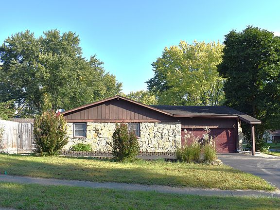 2nd image of 8322 Lamira Ln