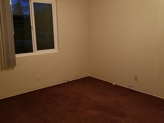2nd image of 2136 Park Ave APT 10