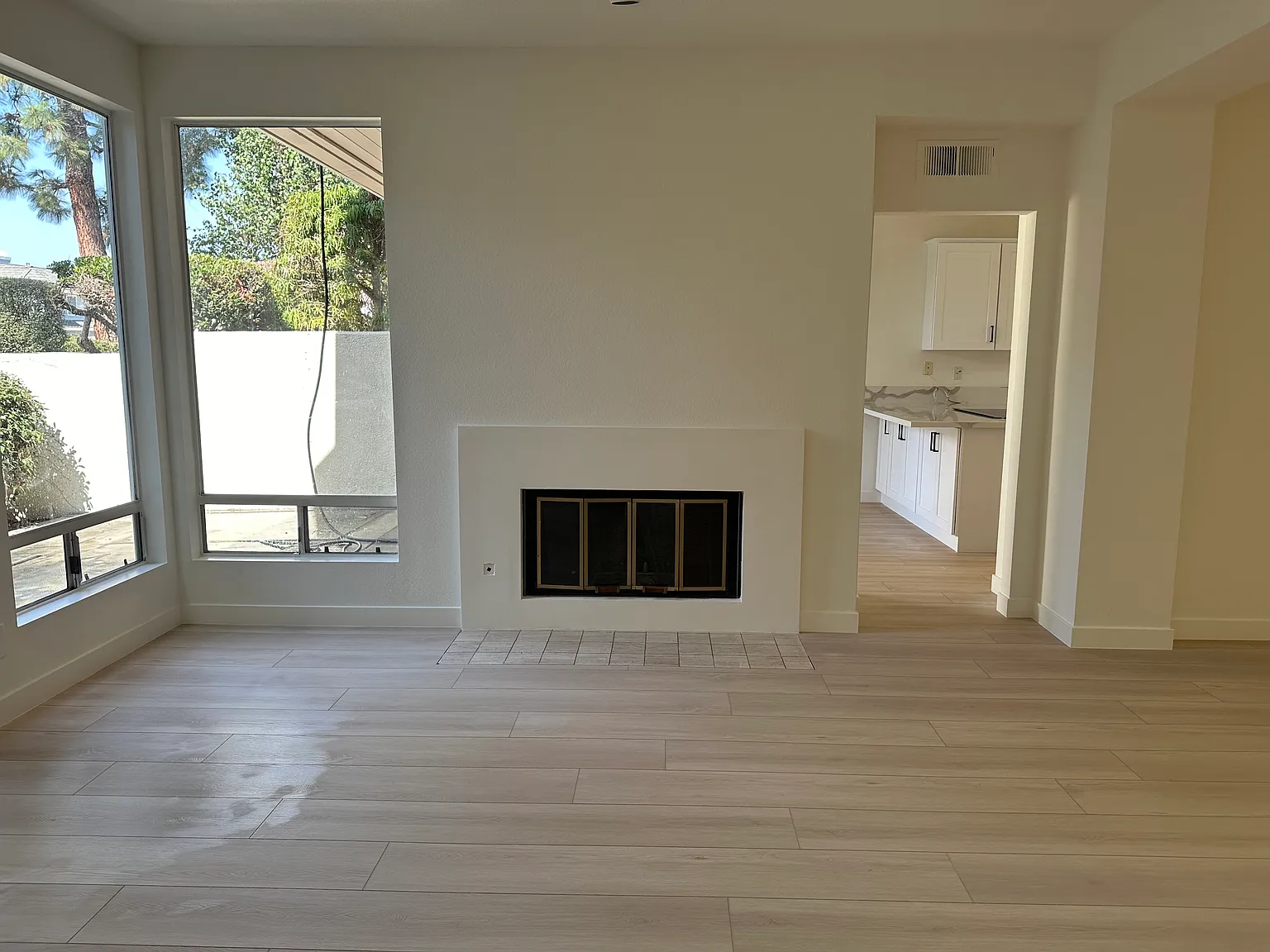 3 bed, 2.5 bath, 2097 sqft, $5,500 — Photo 4