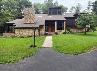 1 Woodside Dr, Summersville, WV 26651