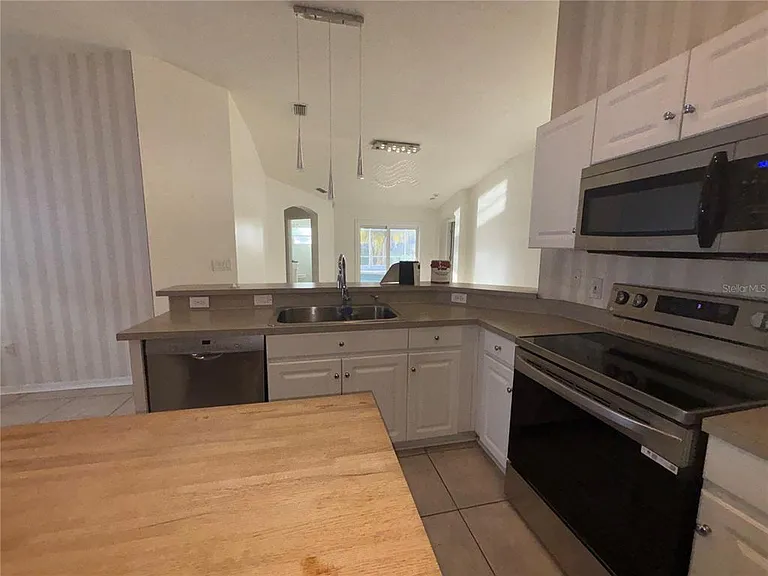 10132 Heather Sound Dr — Photo 17