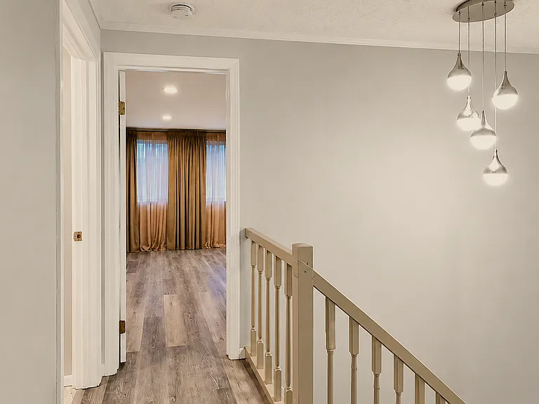 19105 Willow Spring Dr — Photo 16