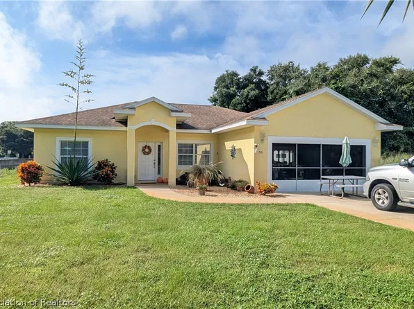 1541 Lindberg Ave, Lake Placid, FL 33852