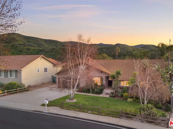 1218 Nonchalant Dr, Simi Valley, CA 93065