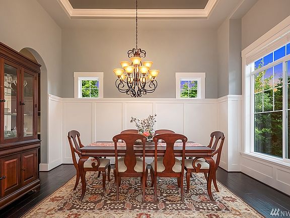 4th image of 20864 SE 20th St