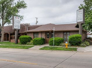 700 S 4th St, Council Bluffs, IA 51503