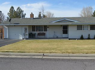 10686 McGuire Ave, Klamath Falls, OR 97603