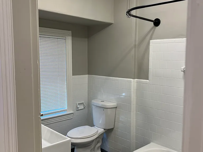 511 Angell St #3 — Photo 14