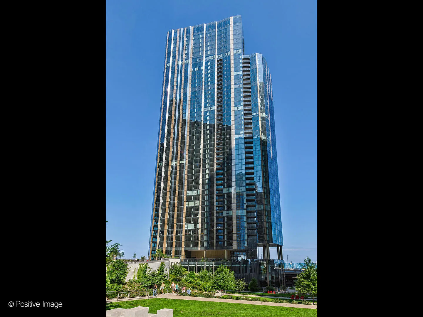 211 N Harbor Dr #1003 photo 1