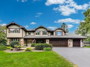 3S210 Herrick Rd, Warrenville, IL 60555