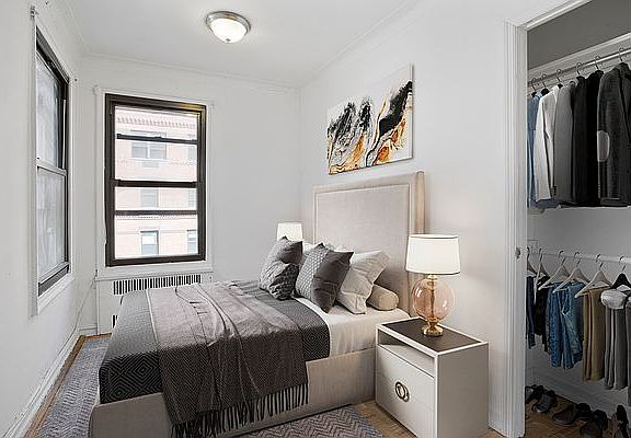 5th image of 1410 York Ave #4B