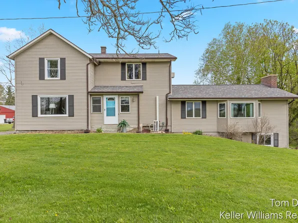1155 Johnson St, Marne, MI 49435