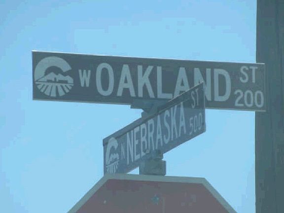 Exterior Neighborhood (street photo)