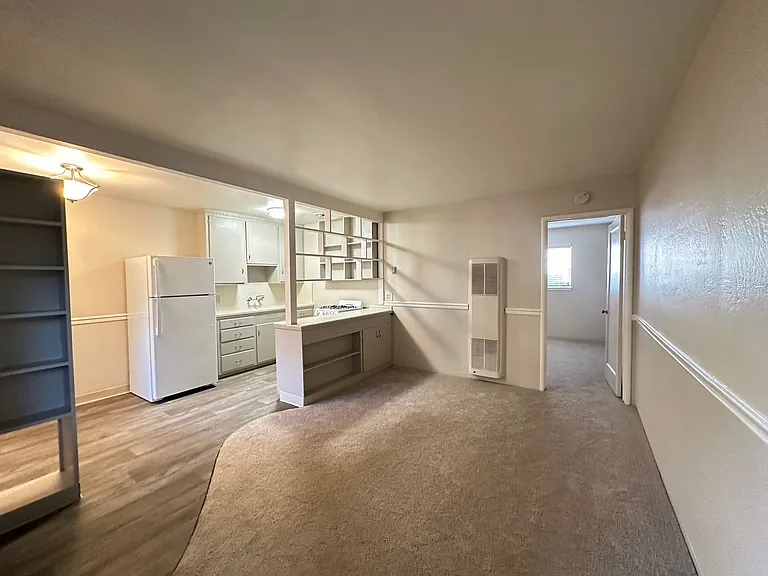Fort Sutter Manor, Classic Midtown Living! — Photo 1