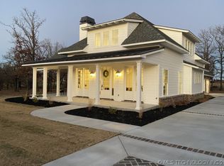 12367 Lakeview Rd, Skiatook, OK 74070