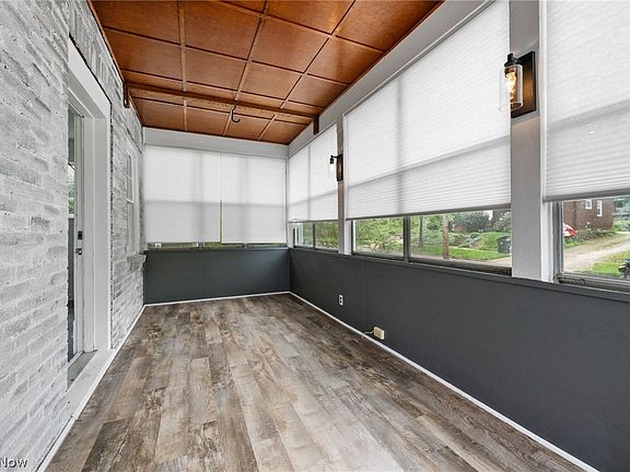 2nd image of 527 Saint Leger Ave