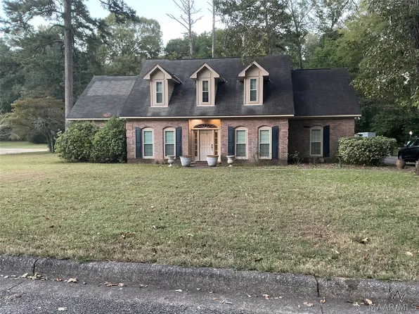 817 Wynwood Dr, Prattville, AL 36067