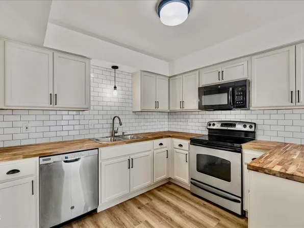 4604 Millstone Dr APT D, Raleigh, NC 27604