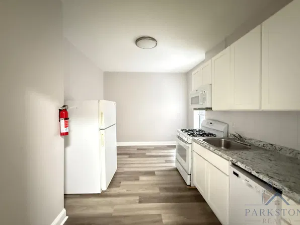 417 54th St #9E, West New York, NJ 07093