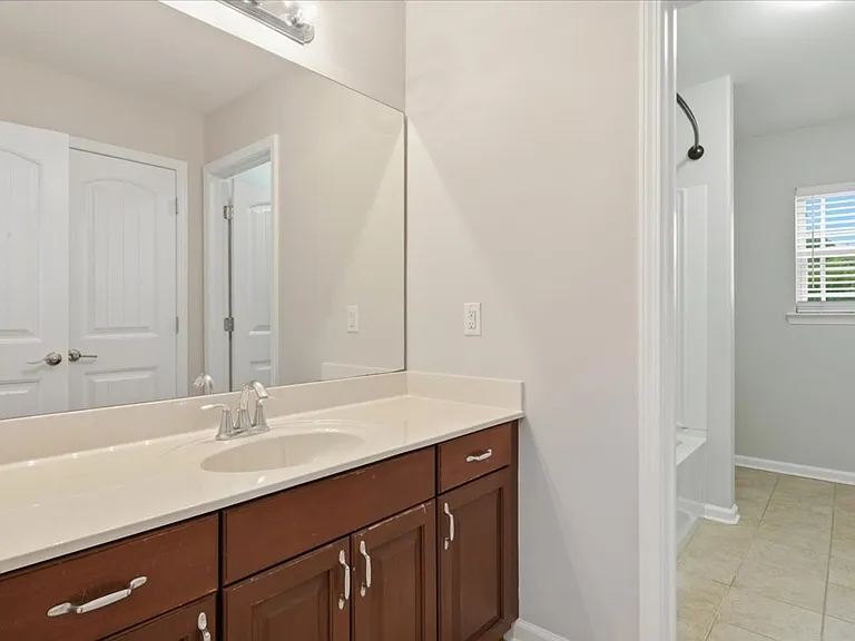 8 Woods Way — Photo 16