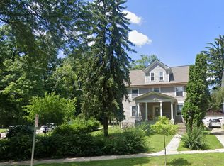 1803 Hill St, Ann Arbor, MI 48104