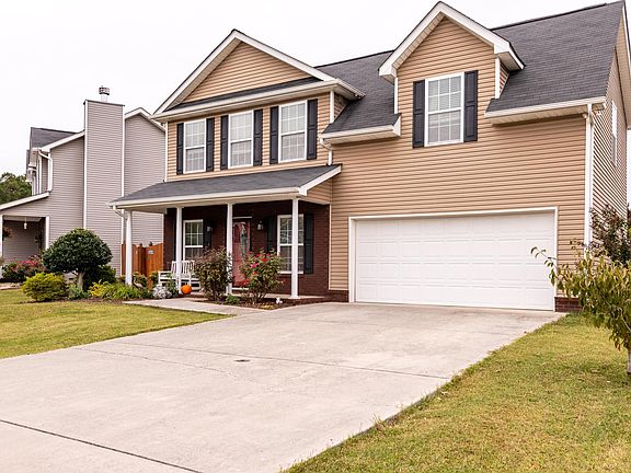 2nd image of 5442 Castle Pines Ln