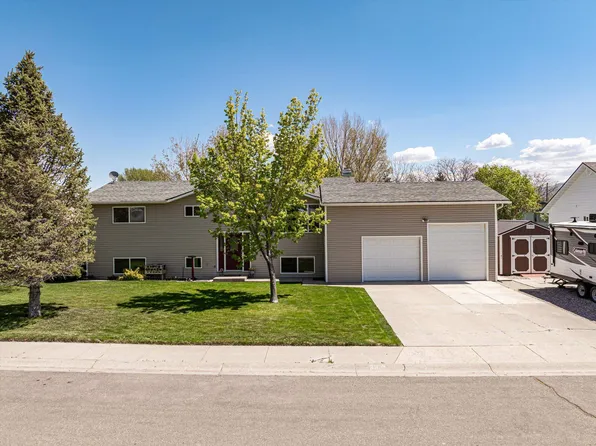 3910 Henderson Ln, Pocatello, ID 83201