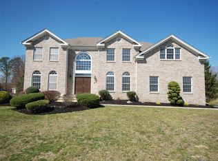 29 Cedarview Ave, Jackson, NJ 08527