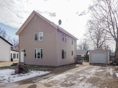 210 Cedar St, Paw Paw, MI, 49079