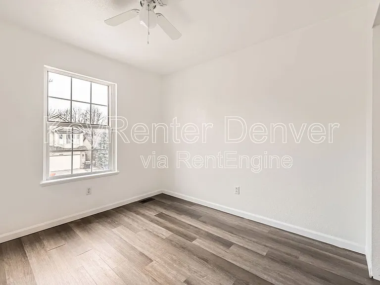 12194 Crabapple St — Photo 10