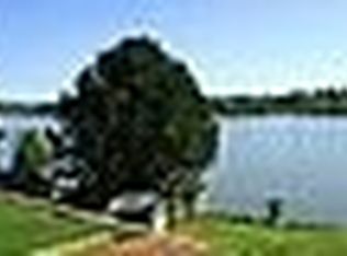 20714 NE Interlachen Ln, Fairview, OR 97024