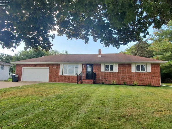 5816 State Route 101, Castalia, OH 44824