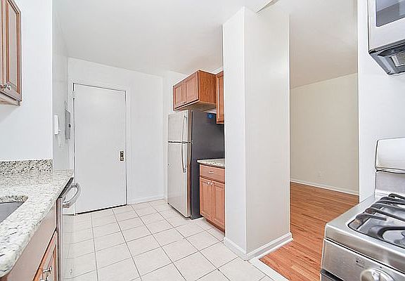 3rd image of 217 Haven Ave APT 3H