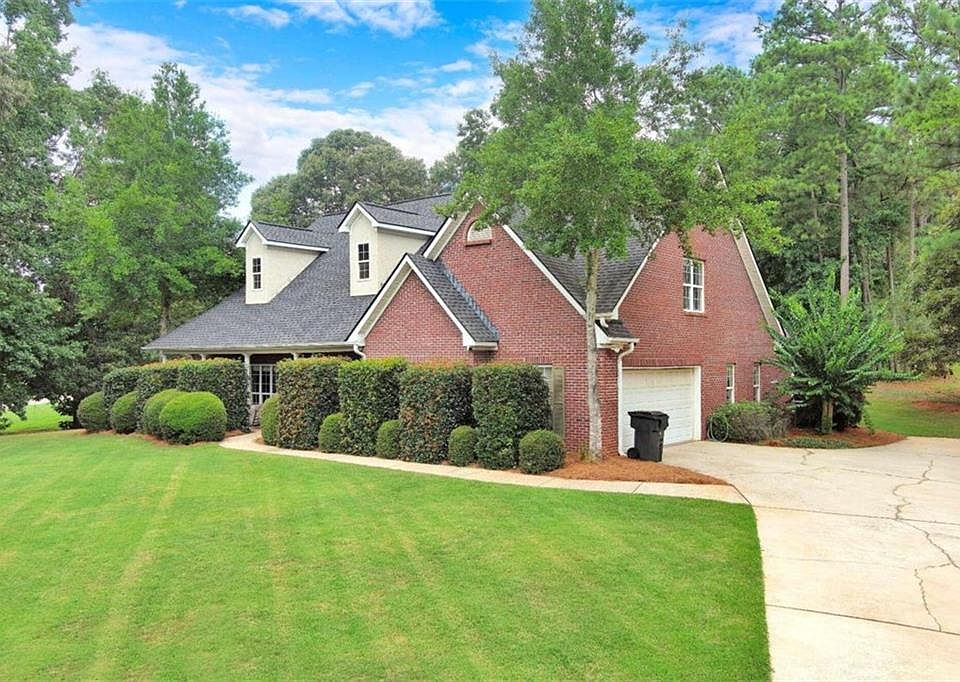 1st image of 485 Huiet Dr
