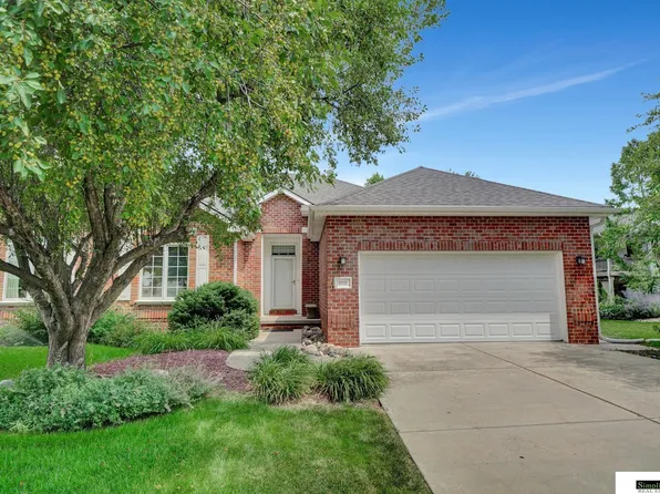 6010 Berkeley Dr, Lincoln, NE 68512
