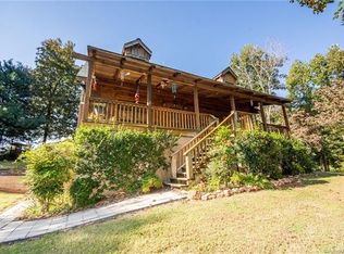 111 Walnut Creek Dr, Statesville, NC 28625