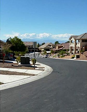 4th image of 6987 Lazy Sunset Ct