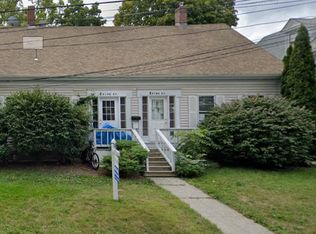 6 Pine St REAR 6, Taunton, MA 02780