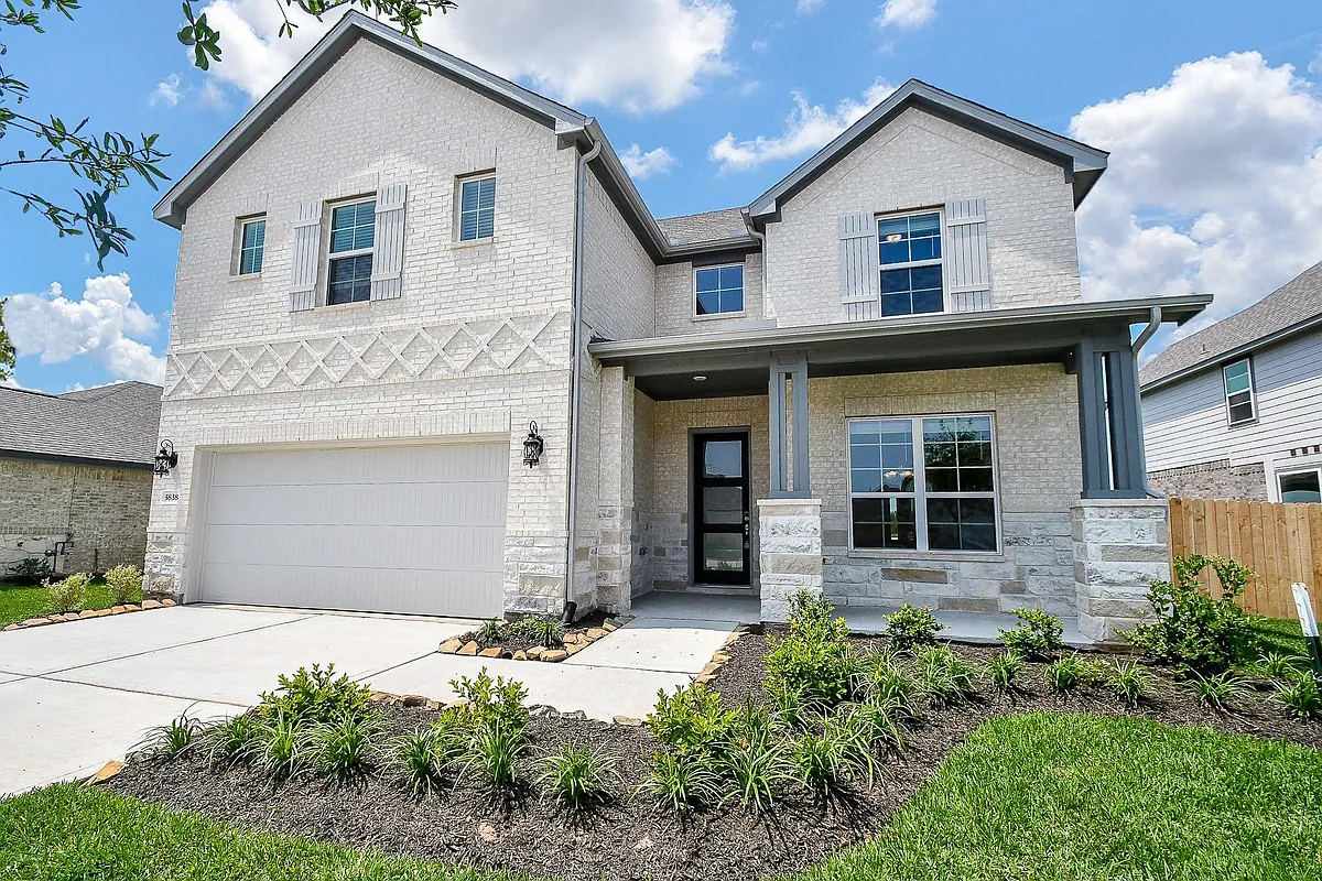 Building Photo - 5838 Wayne Way